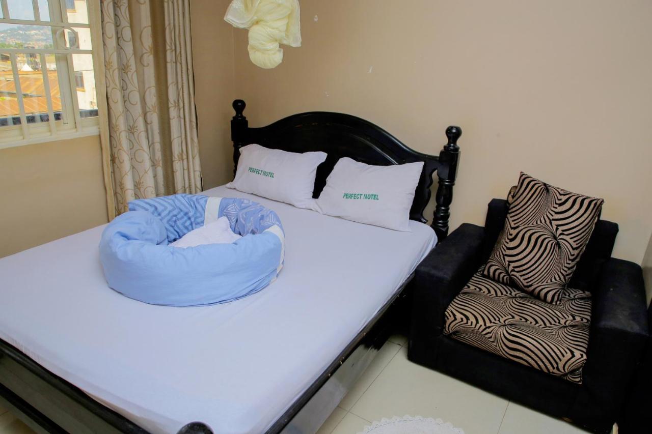 Perfect Motel Kampala Luaran gambar